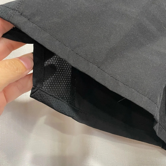 Nike Athletic Workout Shorts Dri-Fit Medium - Picture 2 of 5